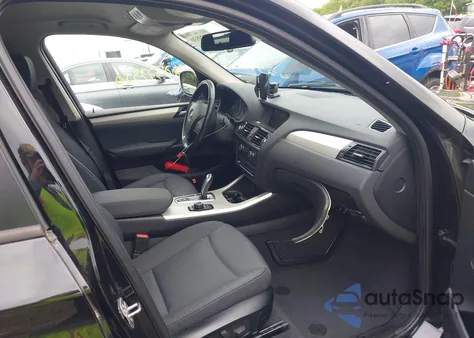 2014 BMW X3 xDrive28I z USA, uszkodzony, nr VIN 5UXWX9C50E0D21353